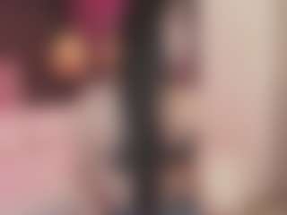 Bellatslatina's Live Sex Cam Show
