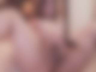 Bellatslatina's Live Sex Cam Show