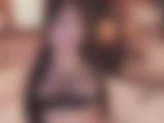 Bellatslatina's Live Sex Cam Show