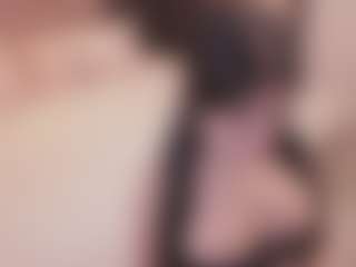 Bellatslatina's Live Sex Cam Show