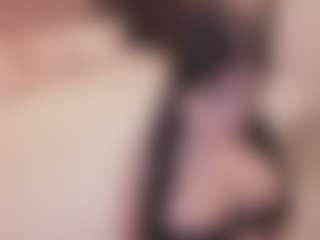 Bellatslatina's Live Sex Cam Show