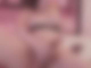 Bellatslatina's Live Sex Cam Show