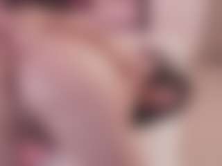 Bellatslatina's Live Sex Cam Show