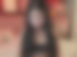 Bellatslatina's Live Sex Cam Show