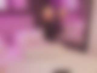 Bellatslatina's Live Sex Cam Show