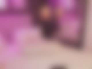 Bellatslatina's Live Sex Cam Show