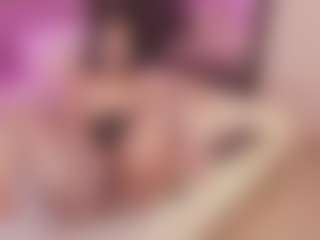 Bellatslatina's Live Sex Cam Show