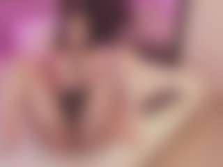 Bellatslatina's Live Sex Cam Show