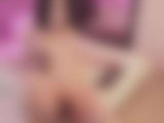 Bellatslatina's Live Sex Cam Show