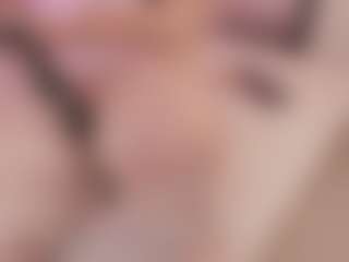 Bellatslatina's Live Sex Cam Show