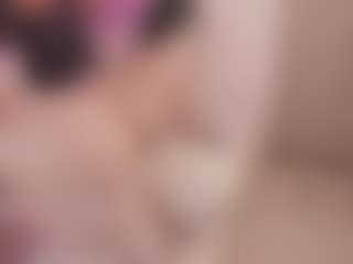 Bellatslatina's Live Sex Cam Show