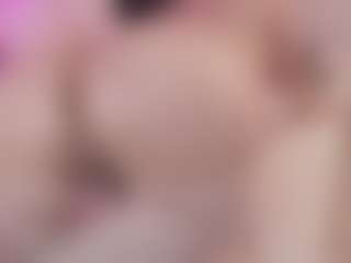 Bellatslatina's Live Sex Cam Show