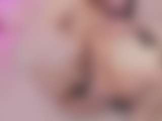 Bellatslatina's Live Sex Cam Show