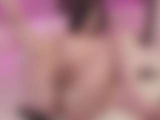 Bellatslatina's Live Sex Cam Show