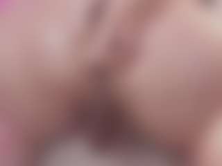 Bellatslatina's Live Sex Cam Show
