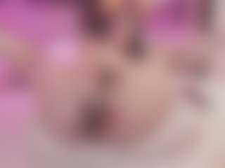 Bellatslatina's Live Sex Cam Show