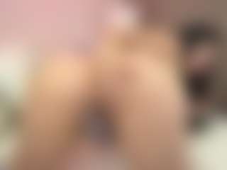 Bellatslatina's Live Sex Cam Show