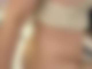 Bellatslatina's Live Sex Cam Show