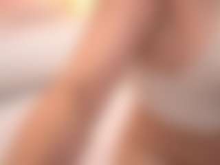 Bellatslatina's Live Sex Cam Show