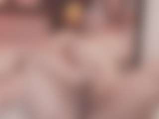 Bellatslatina's Live Sex Cam Show