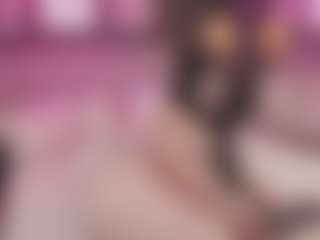 Bellatslatina's Live Sex Cam Show