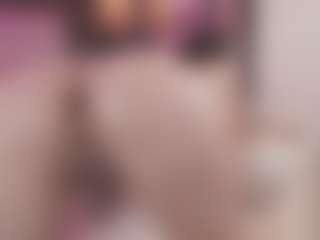 Bellatslatina's Live Sex Cam Show