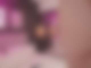 Bellatslatina's Live Sex Cam Show