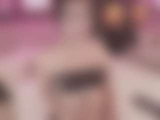 Bellatslatina's Live Sex Cam Show