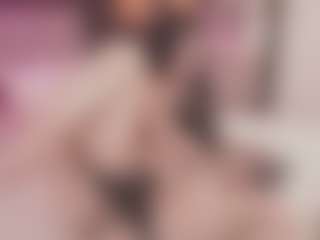 Bellatslatina's Live Sex Cam Show