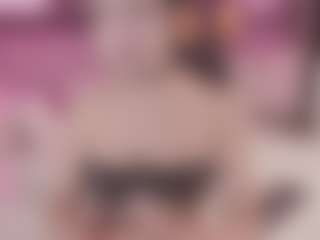 Bellatslatina's Live Sex Cam Show