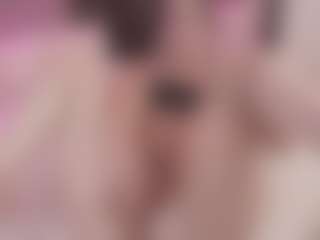 Bellatslatina's Live Sex Cam Show