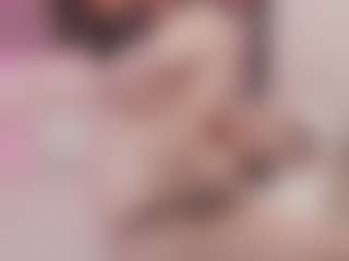 Bellatslatina's Live Sex Cam Show