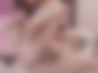 Bellatslatina's Live Sex Cam Show