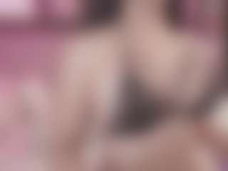 Bellatslatina's Live Sex Cam Show