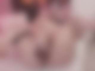 Bellatslatina's Live Sex Cam Show