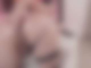 Bellatslatina's Live Sex Cam Show