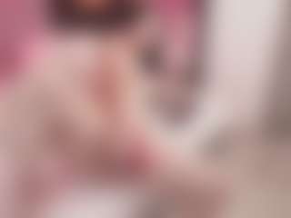Bellatslatina's Live Sex Cam Show