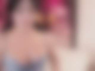 Live cam show with Bellatslatina - Spank on livesuperchat.net