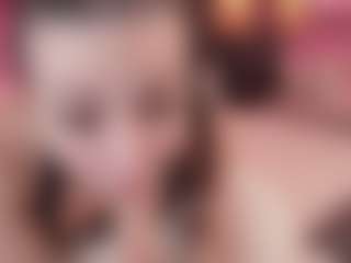 Bellatslatina's Live Sex Cam Show