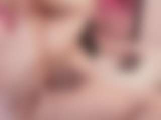 Bellatslatina's Live Sex Cam Show