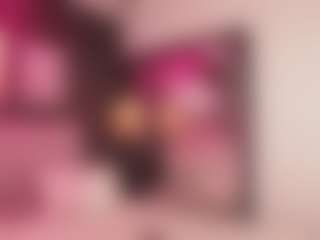 Live cam show with Bellatslatina - Italian on Camsoda | colombia