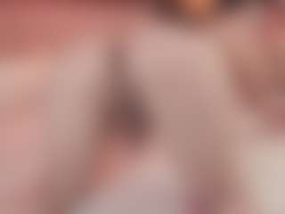 Live cam show with Bellatslatina - Tease on CamSodaAdn