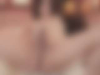 Bellatslatina's Live Sex Cam Show