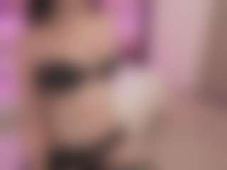 Bellatslatina's Live Sex Cam Show