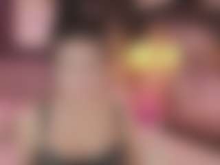 Bellatslatina's Live Sex Cam Show
