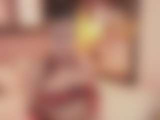 Bellatslatina's Live Sex Cam Show
