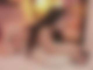 Live cam show with Bellatslatina - Spank on Camsoda
