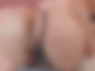 Bellatslatina's Live Sex Cam Show