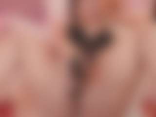 Bellatslatina's Live Sex Cam Show