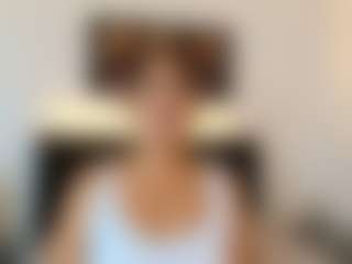 Live cam show with Shanon-mature - Dildo on Soda Cam